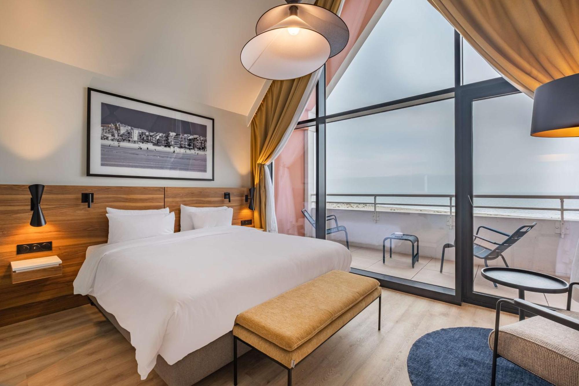 Radisson Blu Grand Hotel & Spa, Malo-Les-Bains ダンケルク エクステリア 写真