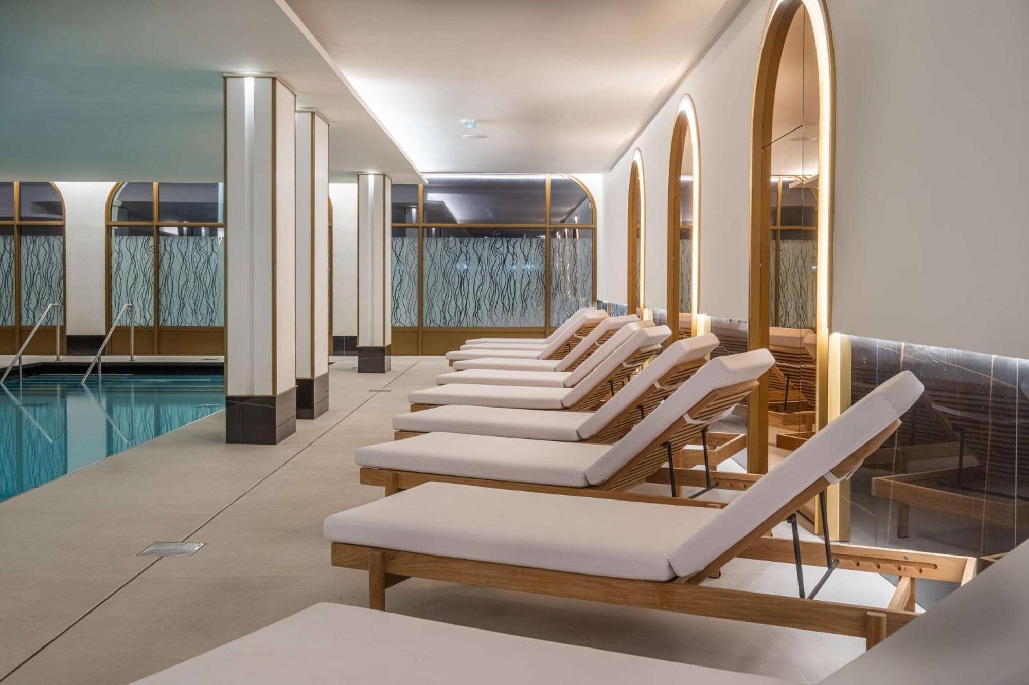 Radisson Blu Grand Hotel & Spa, Malo-Les-Bains ダンケルク エクステリア 写真
