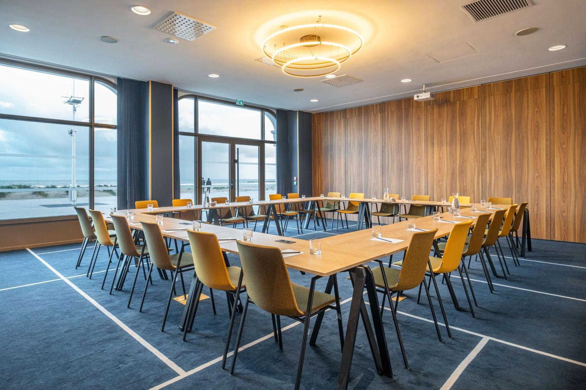 Radisson Blu Grand Hotel & Spa, Malo-Les-Bains ダンケルク エクステリア 写真