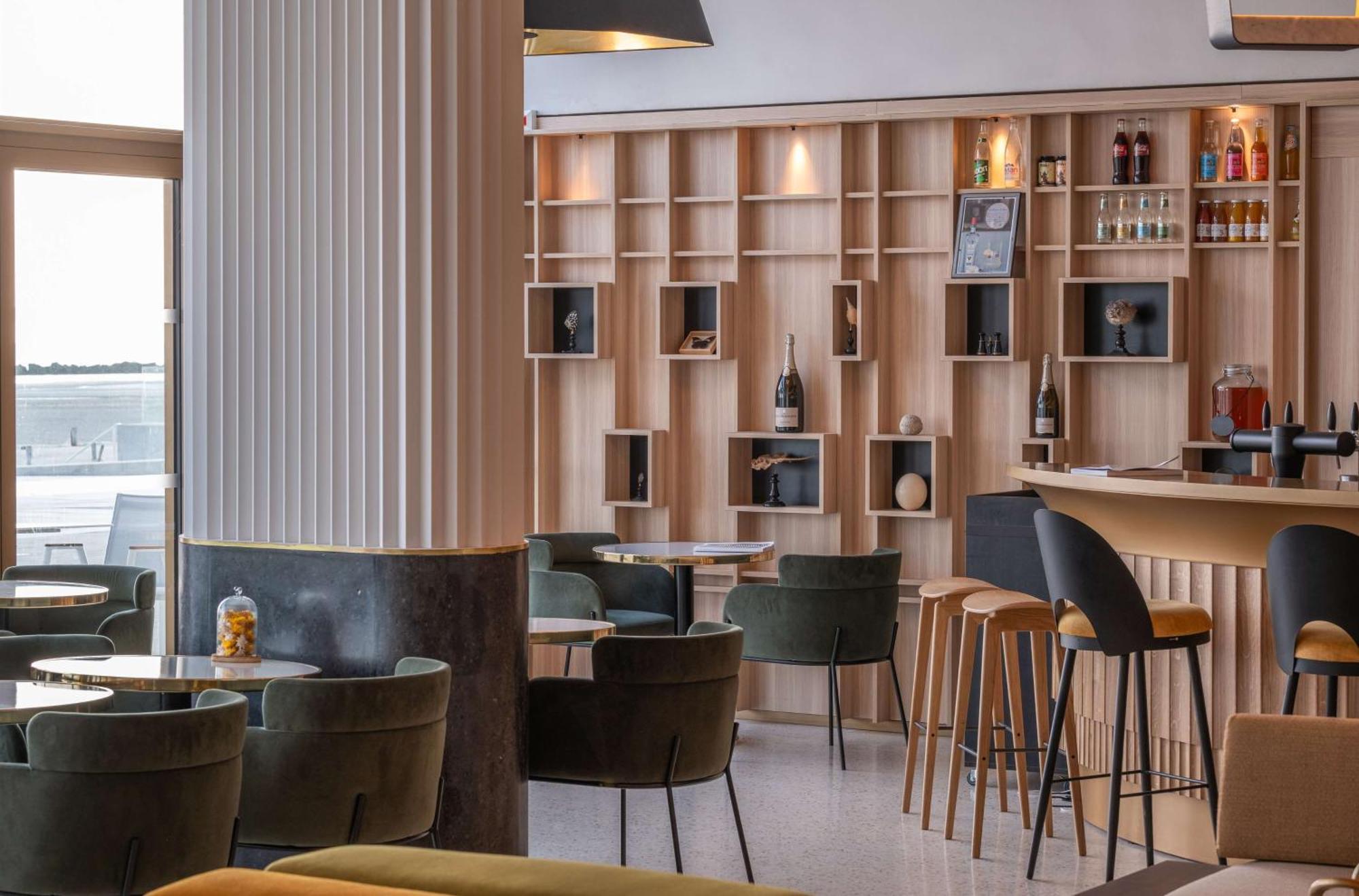 Radisson Blu Grand Hotel & Spa, Malo-Les-Bains ダンケルク エクステリア 写真